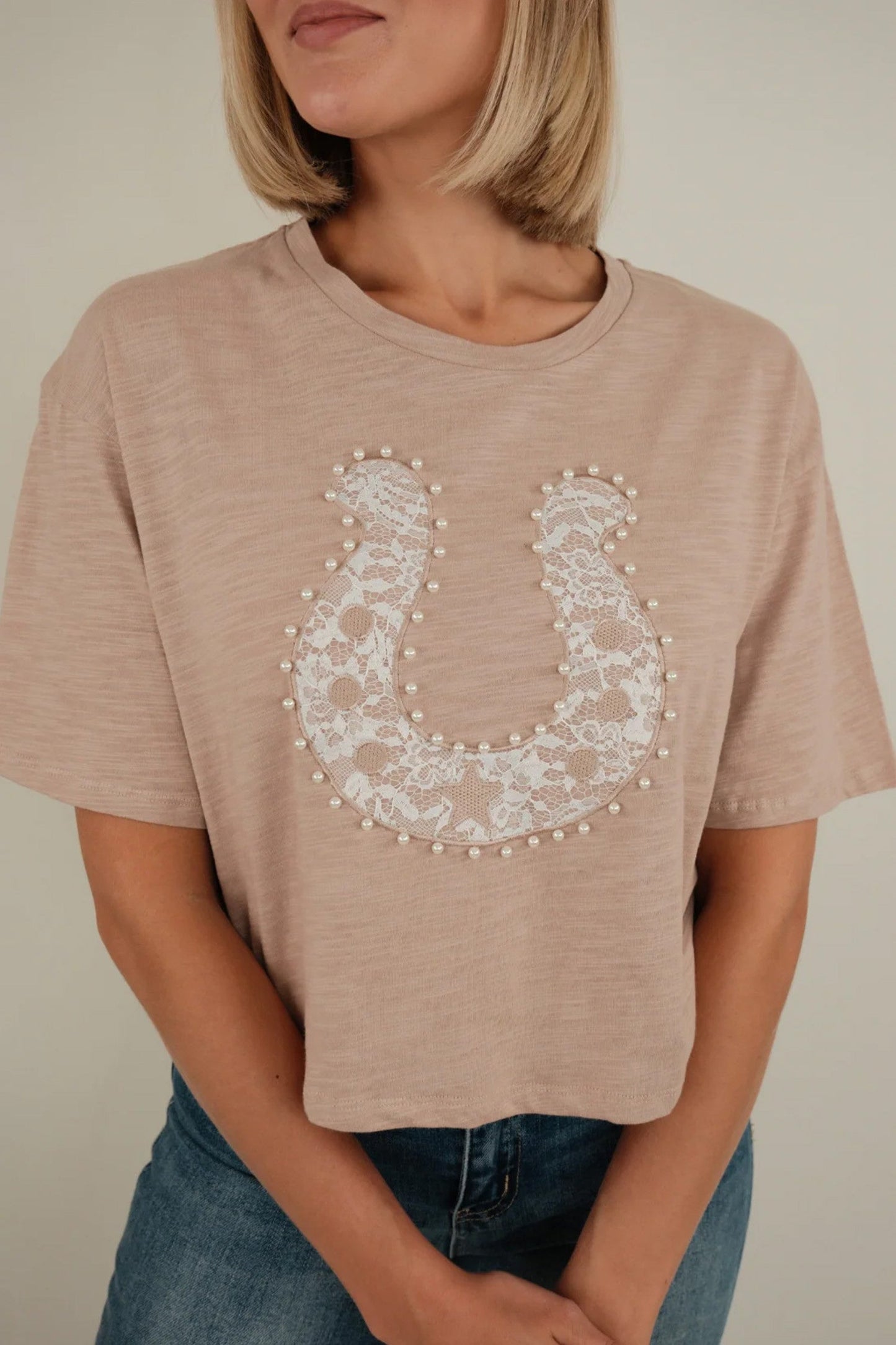 Lace Pearled Horse Shoe Shirt