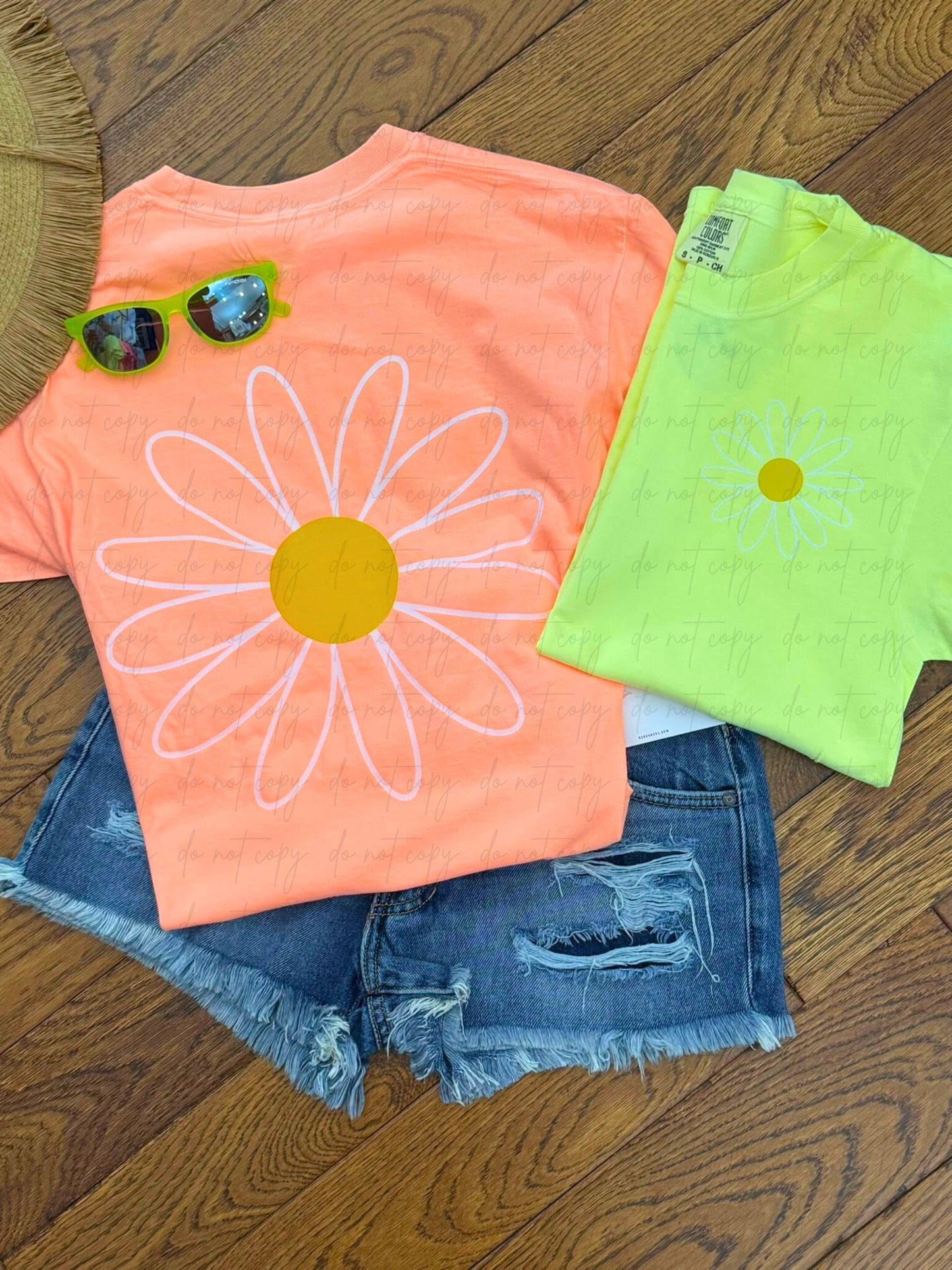Neon Daisy Comfort Colors Tee